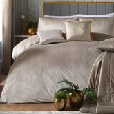Laurence Llewelyn-Bowen Linen Montrose Bedding Duvet Cover Set Laurence Llewelyn-Bowen Linen Montrose Bedding Duvet Cover Set