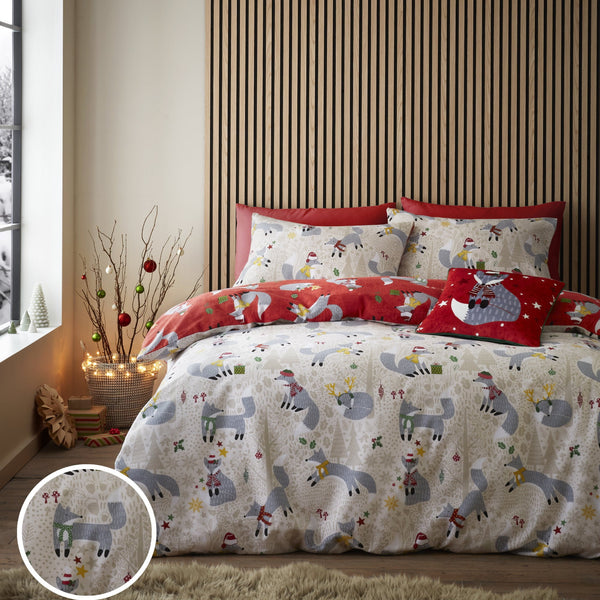Christmas Foraging Fox Red Bed Set