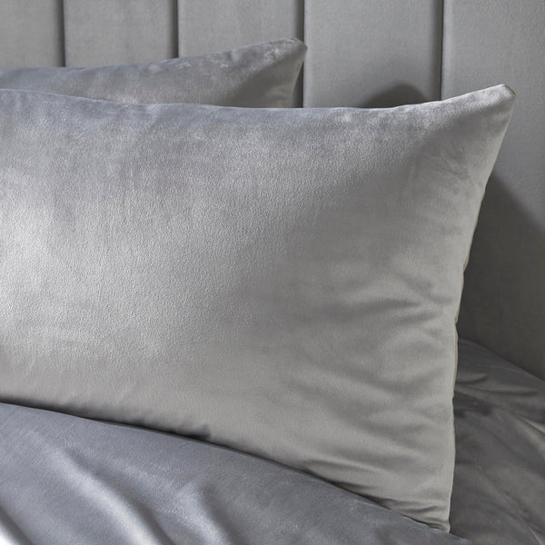 Laurence Llewelyn-Bowen Montrose Bedding Duvet Cover Set - Silver