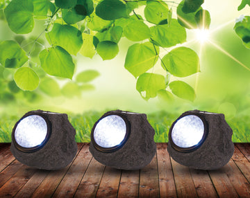 Outmore Solar Rock Light